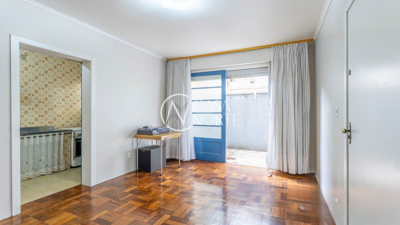 Apartamento Garden à venda com 1 quarto, 37m², Rua Santana no bairro Santana em Porto Alegre