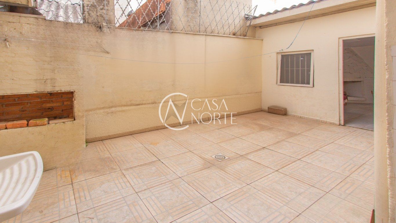 Apartamento Garden à venda com 3 quartos, 84m², 2 suítes, Rua Ernesto Alves no bairro Floresta em Porto Alegre