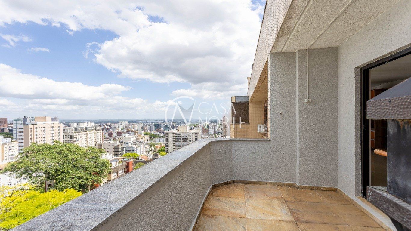 Cobertura à venda com 3 quartos, 222m², 1 suíte, 2 vagas, Rua Pedro Ivo no bairro Mont Serrat em Porto Alegre