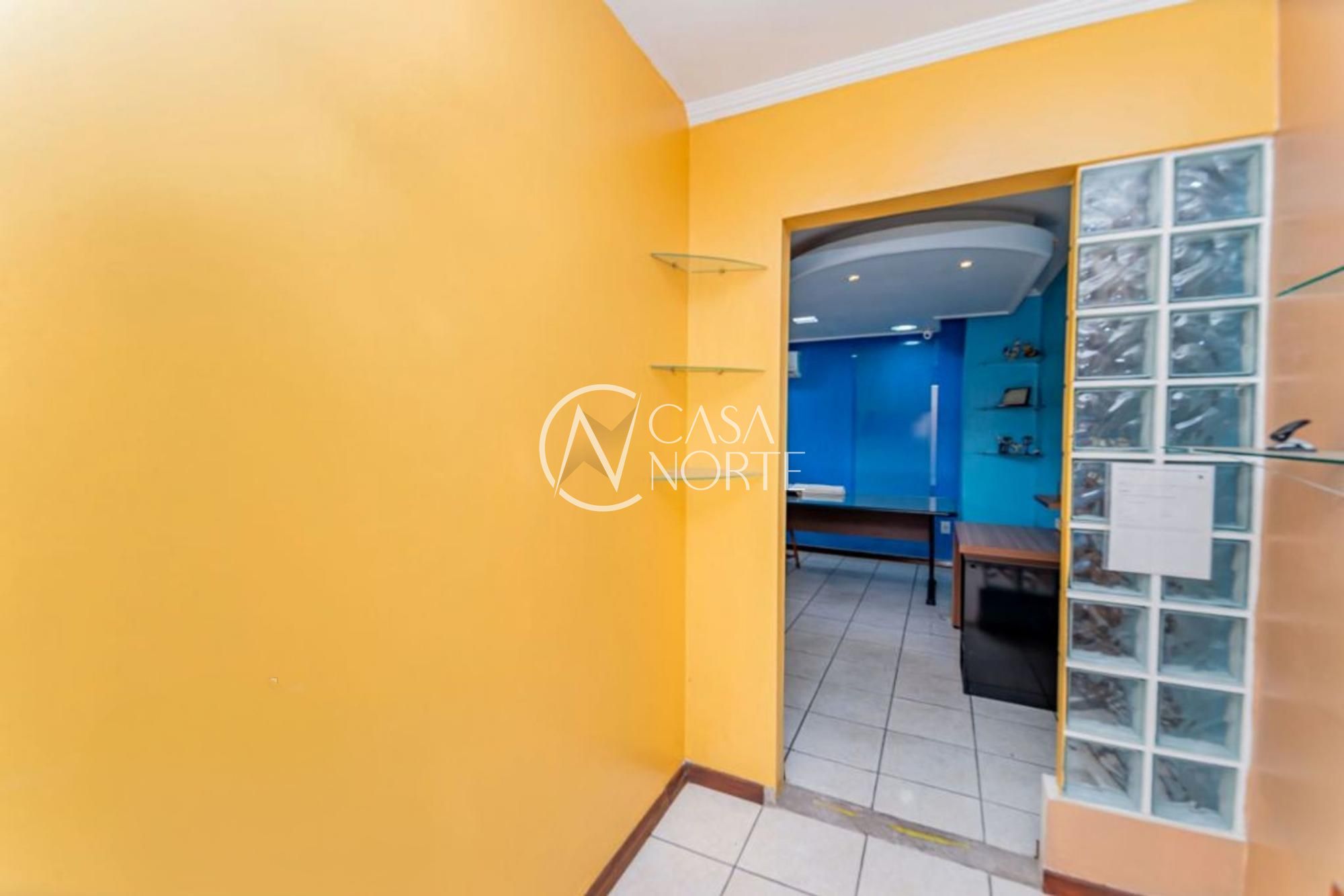 Casa à venda com 3 quartos, 166m², 2 vagas, Rua Bibiano de Almeida no bairro Glória em Porto Alegre