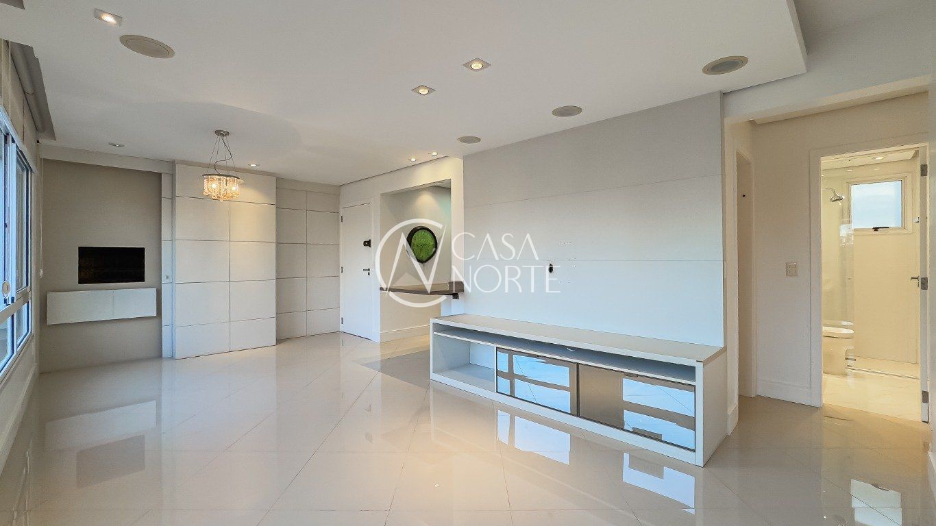 Apartamento à venda com 3 quartos, 72m², 1 suíte, 2 vagas, Rua José Scutari no bairro Passo da Areia em Porto Alegre