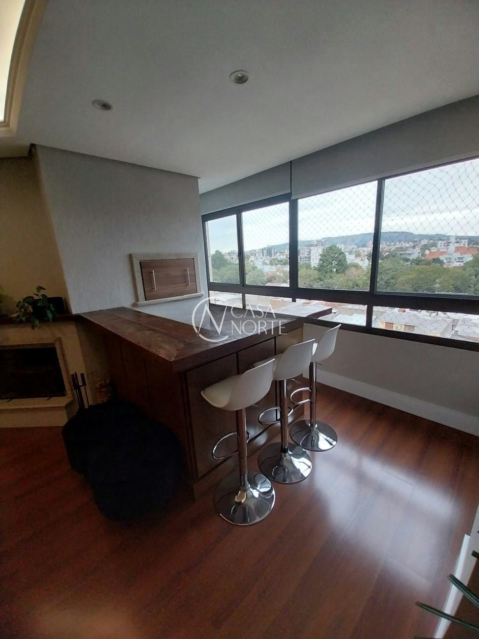 Apartamento à venda com 3 quartos, 89m², 1 suíte, 2 vagas, Rua Felisberto Pereira no bairro Jardim Itu em Porto Alegre