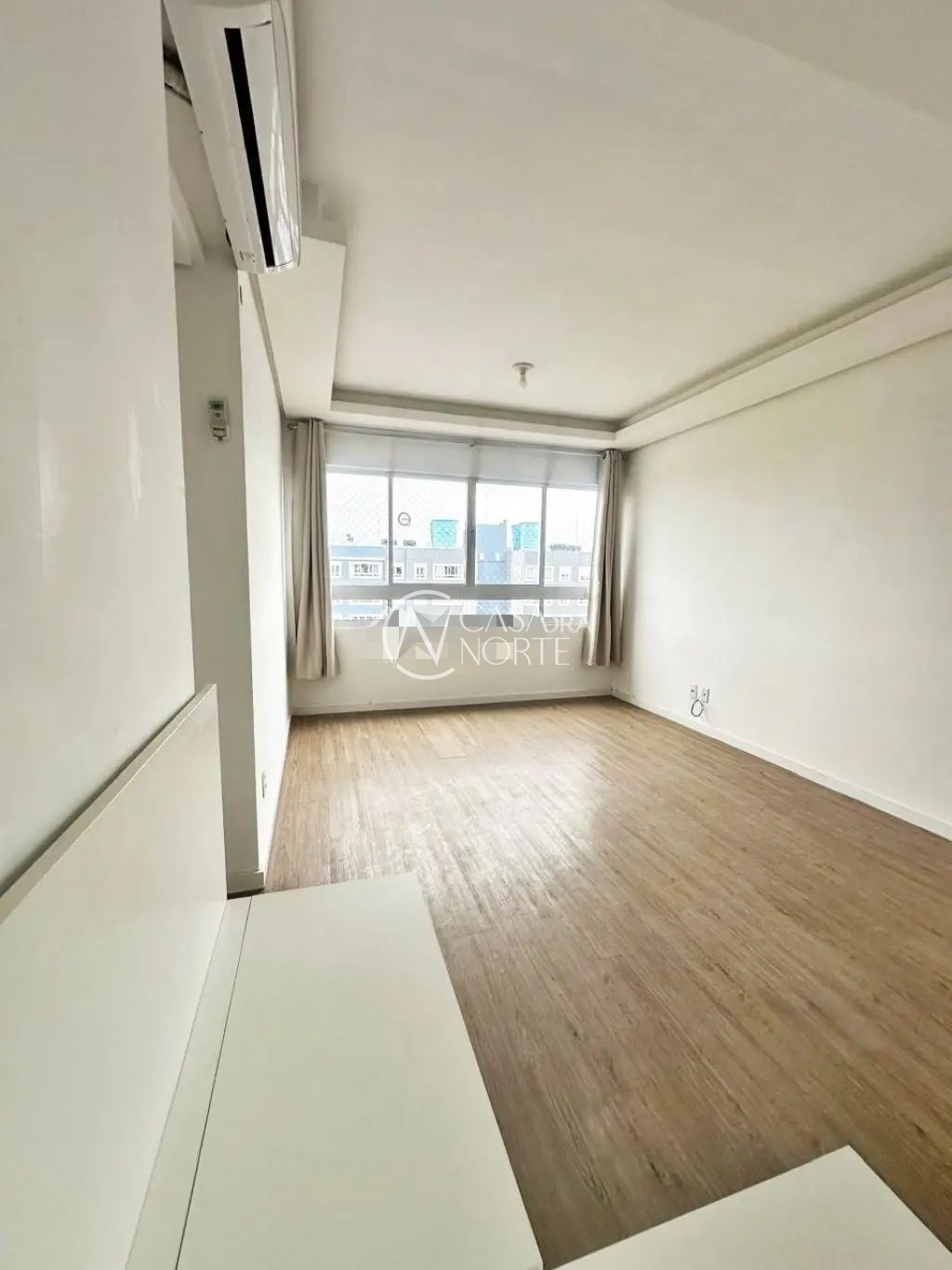 Apartamento à venda com 2 quartos, 49m², 1 vaga, Avenida Manoel Elias no bairro Jardim Leopoldina em Porto Alegre