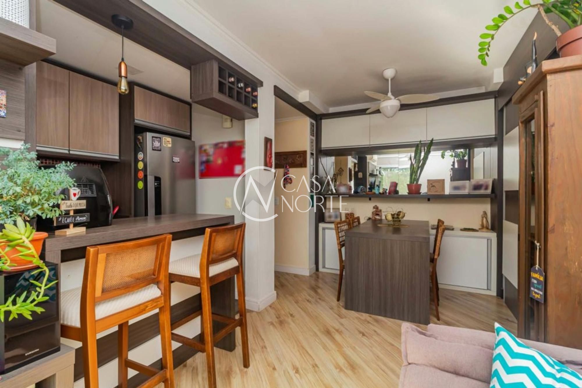 Apartamento à venda com 3 quartos, 63m², 1 suíte, 1 vaga, Rua Luiz Fontoura Júnior no bairro Jardim Itu em Porto Alegre