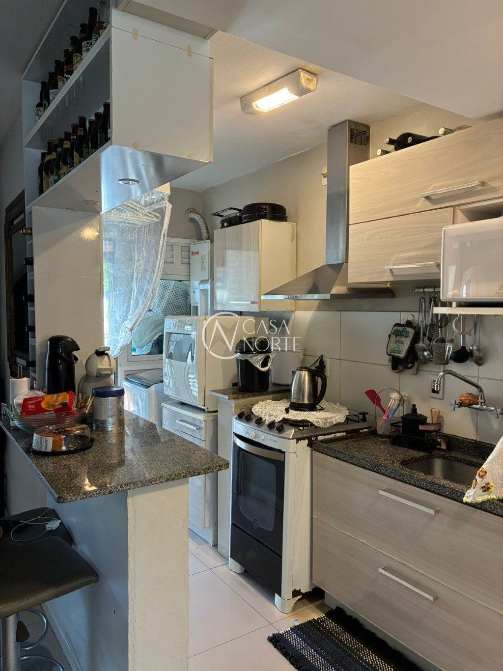 Casa de Condomínio à venda com 3 quartos, 144m², 1 suíte, 2 vagas, Avenida Edgar Pires de Castro no bairro Hípica em Porto Alegre