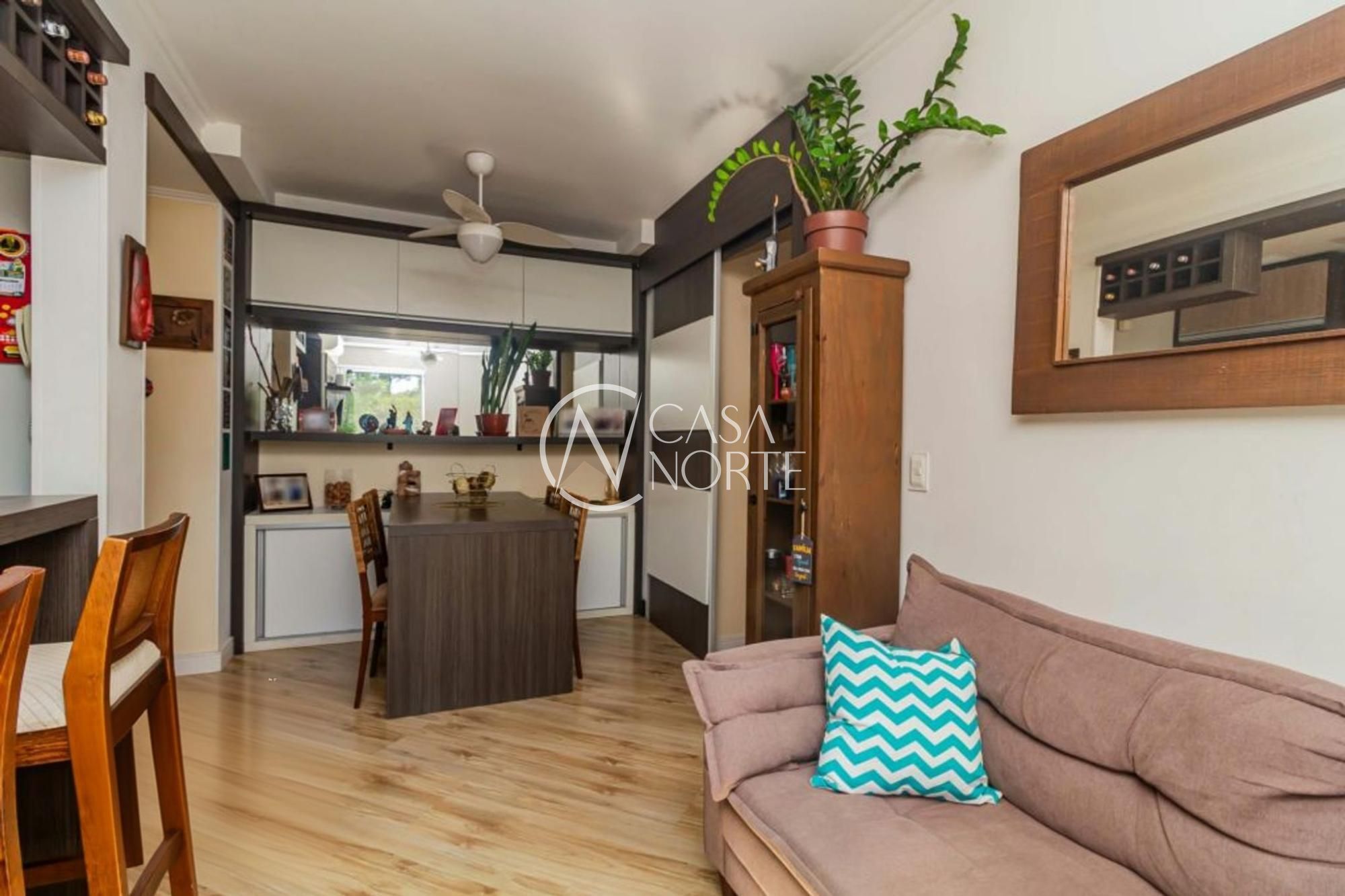 Apartamento à venda com 3 quartos, 63m², 1 suíte, 1 vaga, Rua Luiz Fontoura Júnior no bairro Jardim Itu em Porto Alegre