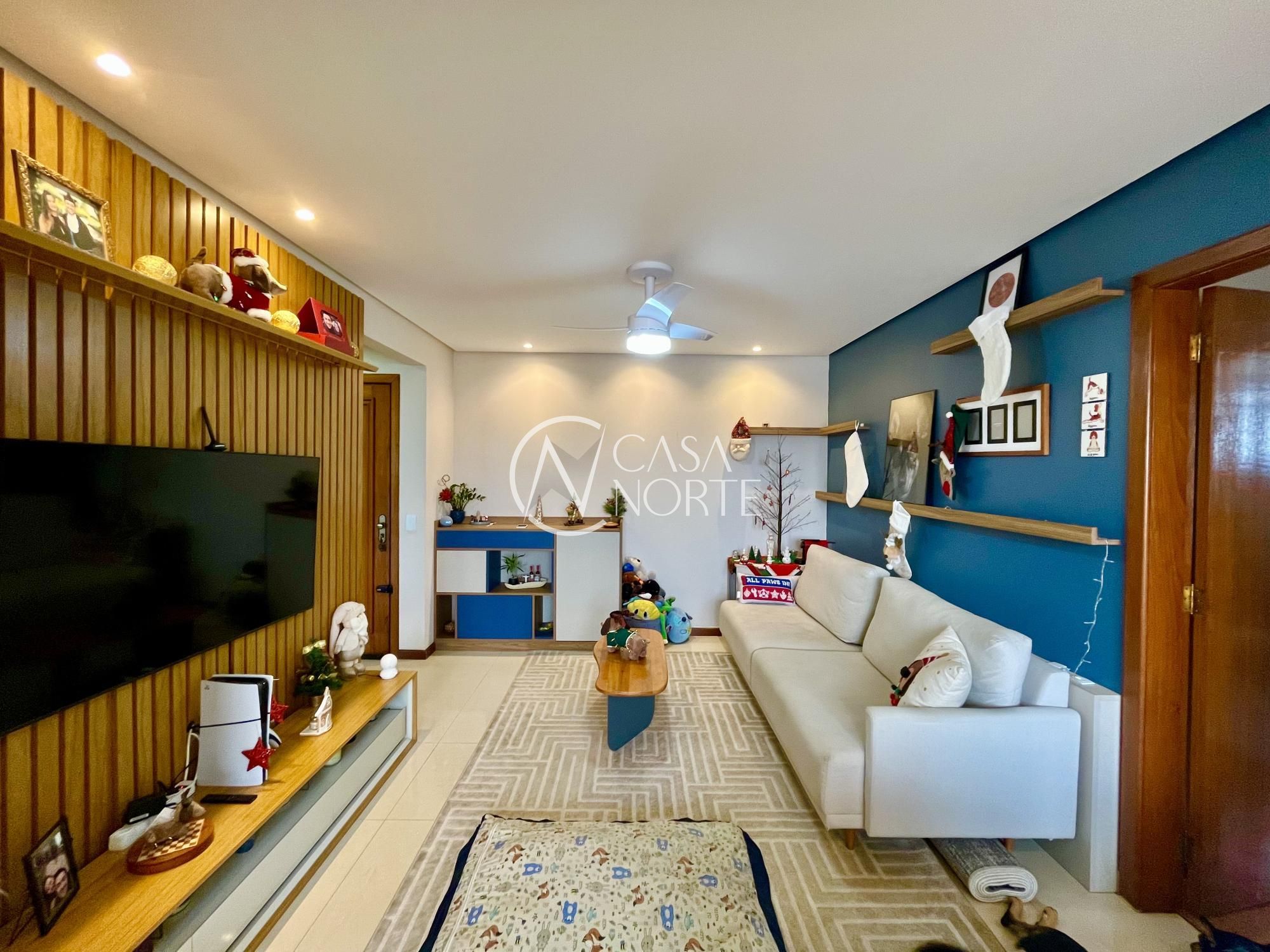 Apartamento à venda com 2 quartos, 75m², 1 suíte, 1 vaga, Rua Domingos Martins no bairro Cristo Redentor em Porto Alegre