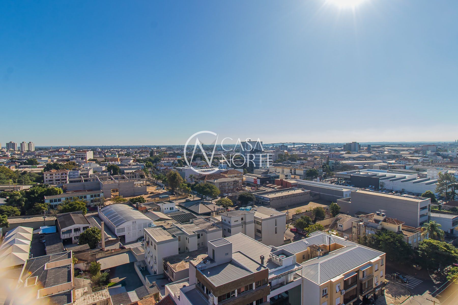 Apartamento à venda com 2 quartos, 59m², 1 suíte, 1 vaga, Rua Augusto Severo no bairro São João em Porto Alegre