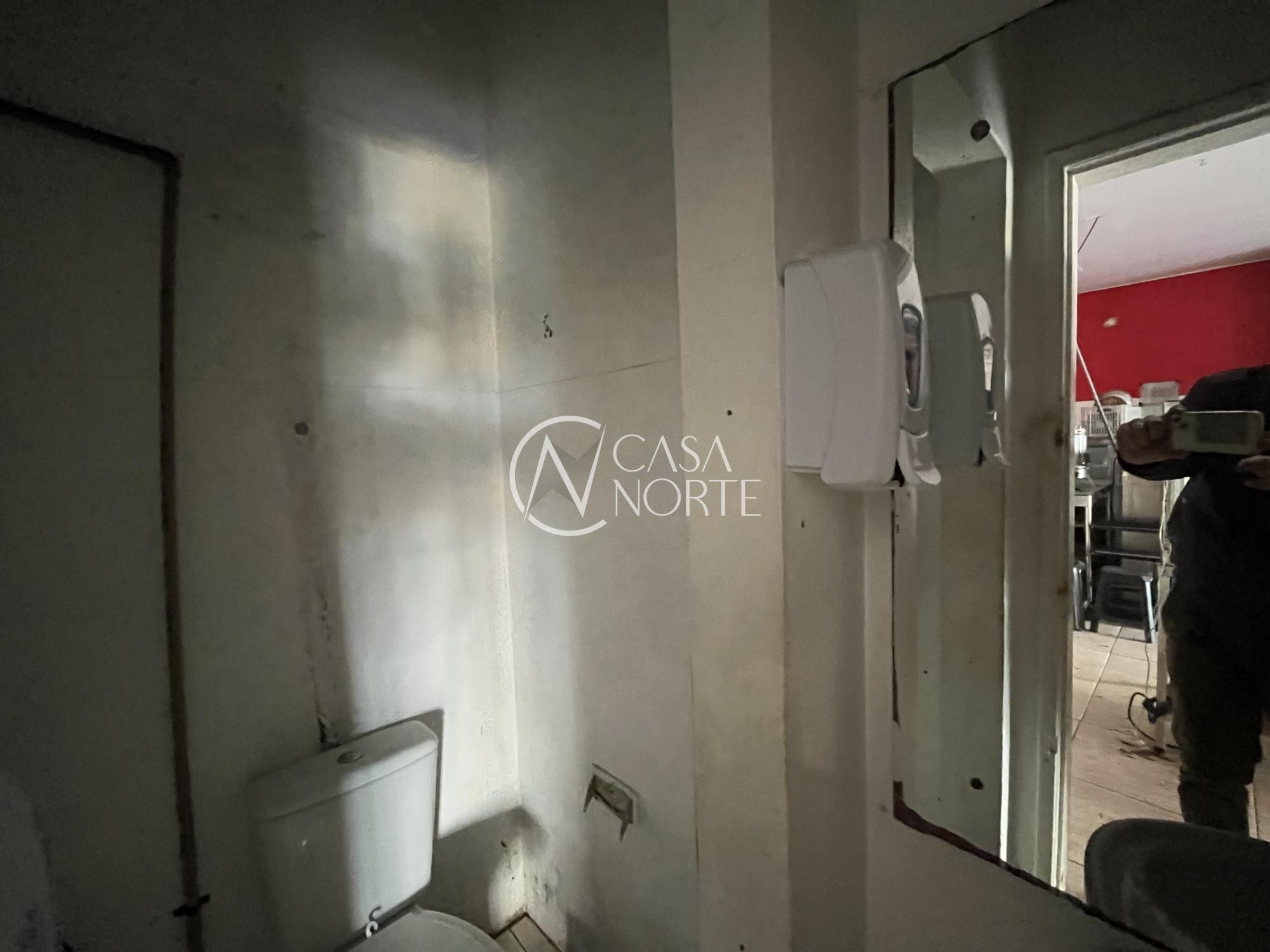 Loja à venda com 1 quarto, 59m², Avenida Protásio Alves no bairro Rio Branco em Porto Alegre