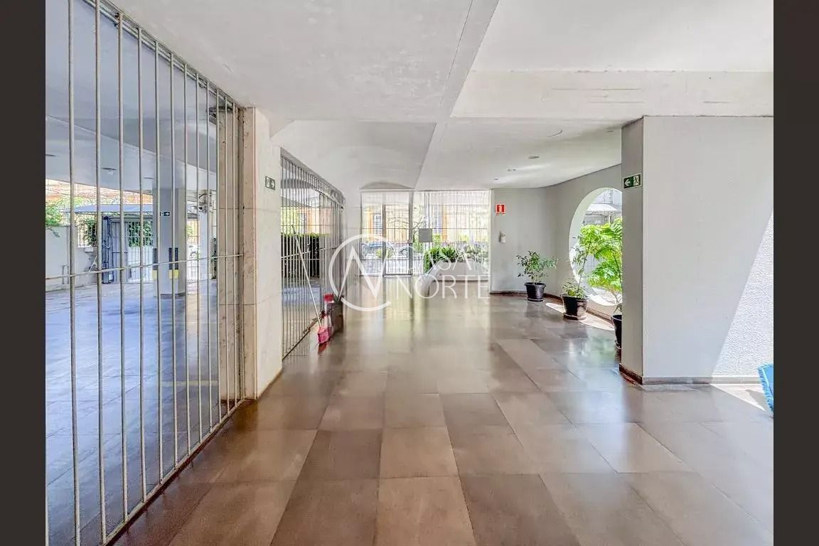 Apartamento à venda com 2 quartos, 114m², 2 vagas, Avenida Venâncio Aires no bairro Santana em Porto Alegre