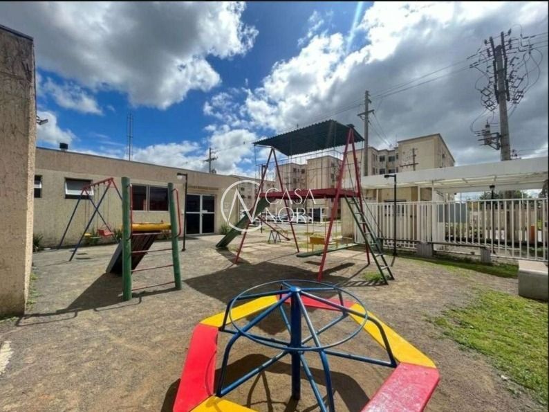 Apartamento à venda com 2 quartos, 40m², 1 vaga, Avenida Baltazar de Oliveira Garcia no bairro Costa e Silva em Porto Alegre