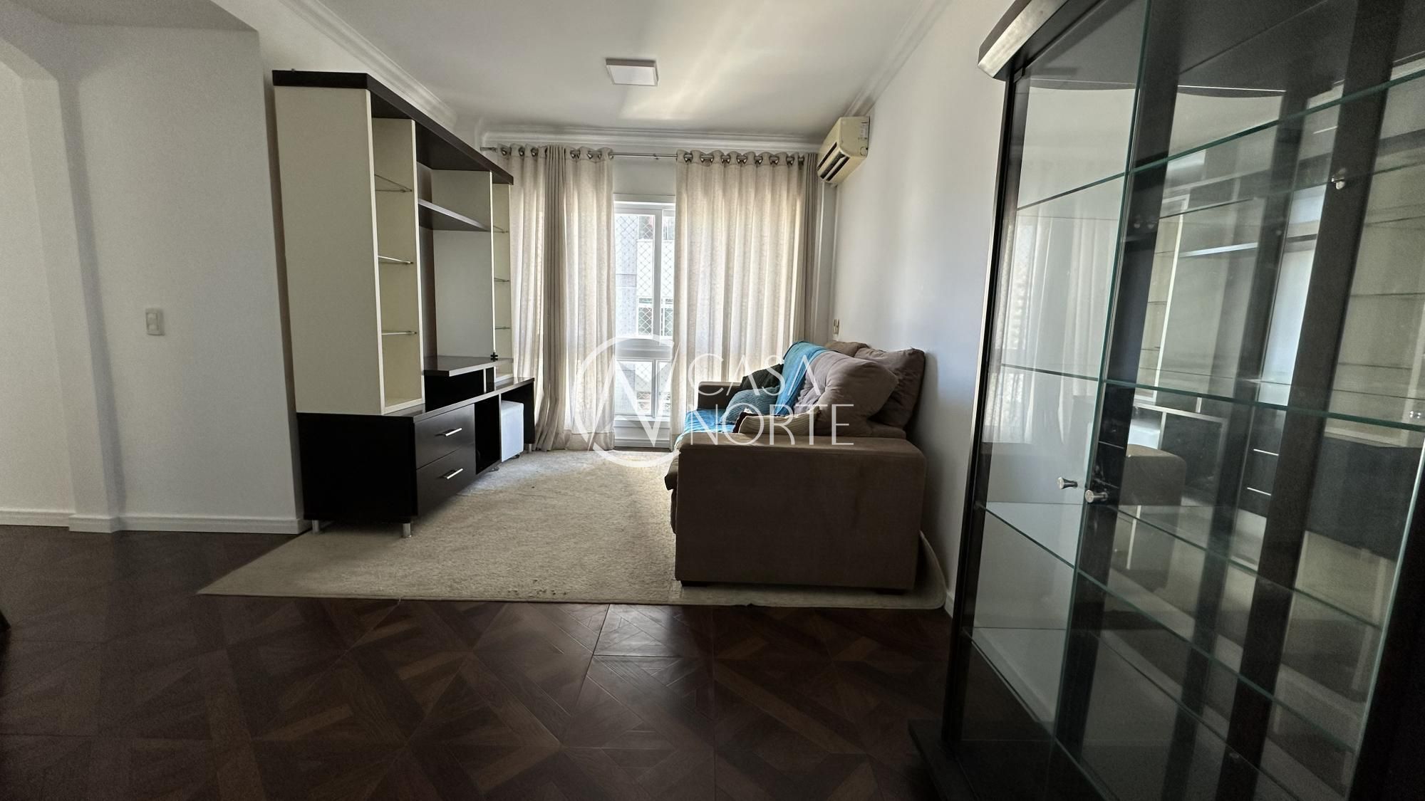 Apartamento à venda com 2 quartos, 74m², 1 vaga, Avenida Independência no bairro Centro Histórico em Porto Alegre