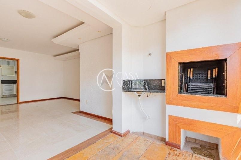 Apartamento à venda com 3 quartos, 96m², 1 suíte, 2 vagas, Rua General Pedro Bittencourt no bairro Passo da Areia em Porto Alegre