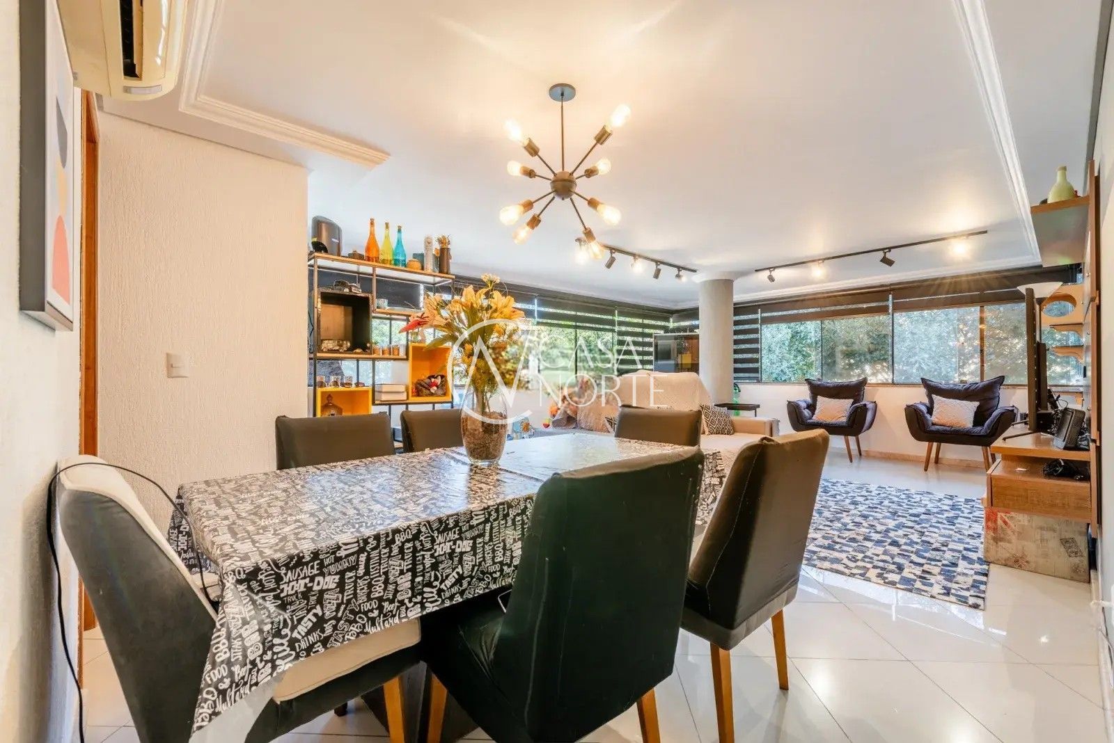 Apartamento à venda com 3 quartos, 109m², 1 suíte, 2 vagas, Rua Marcelo Gama no bairro Auxiliadora em Porto Alegre