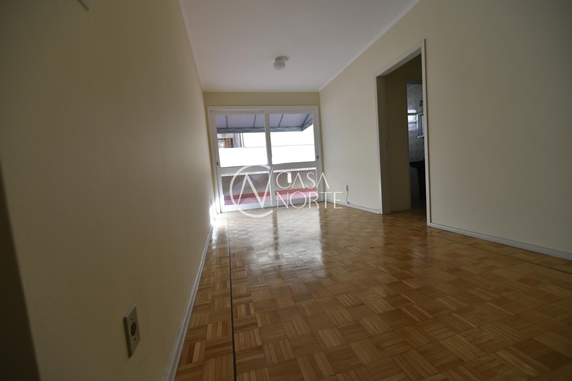 Apartamento à venda com 2 quartos, 57m², 1 vaga, Avenida Cristóvão Colombo no bairro Independência em Porto Alegre