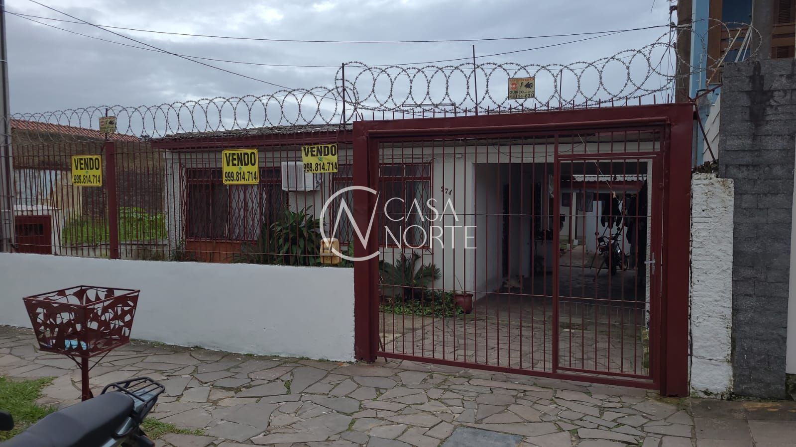 Casa à venda com 3 quartos, 120m², 2 suítes, 1 vaga, Rua Coronel João Pacheco de Freitas no bairro Jardim Itu em Porto Alegre