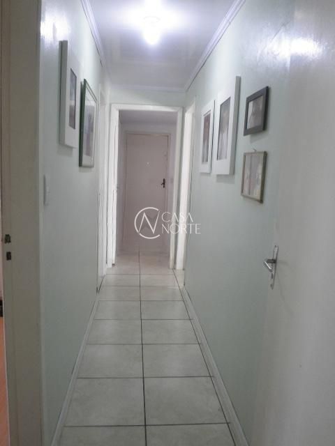 Casa à venda com 3 quartos, 318m², 1 vaga, Rua Caetano La Porta no bairro Rubem Berta em Porto Alegre