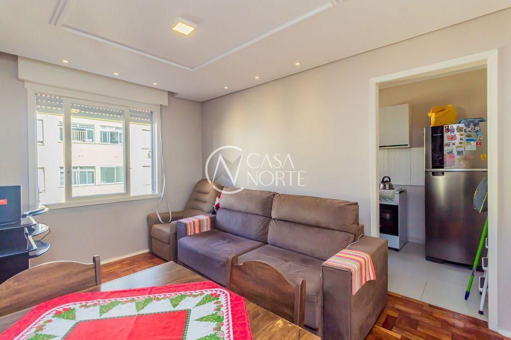 Apartamento à venda com 2 quartos, 55m², Rua Sapê no bairro Passo da Areia em Porto Alegre