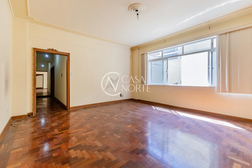 Apartamento à venda com 3 quartos, 116m², 2 vagas, Avenida Independência no bairro Independência em Porto Alegre