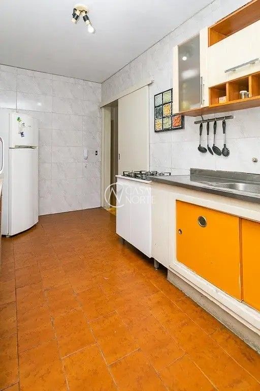 Apartamento à venda com 2 quartos, 73m², 1 vaga, Rua Amoroso Costa no bairro Cristo Redentor em Porto Alegre