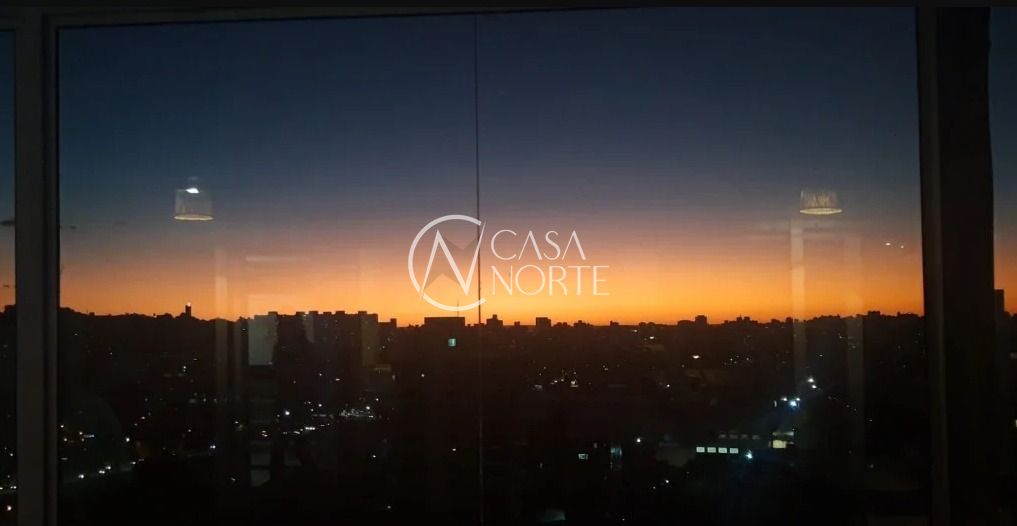 Cobertura à venda com 1 quarto, 137m², 2 vagas, Rua Cervantes no bairro Jardim Botânico em Porto Alegre