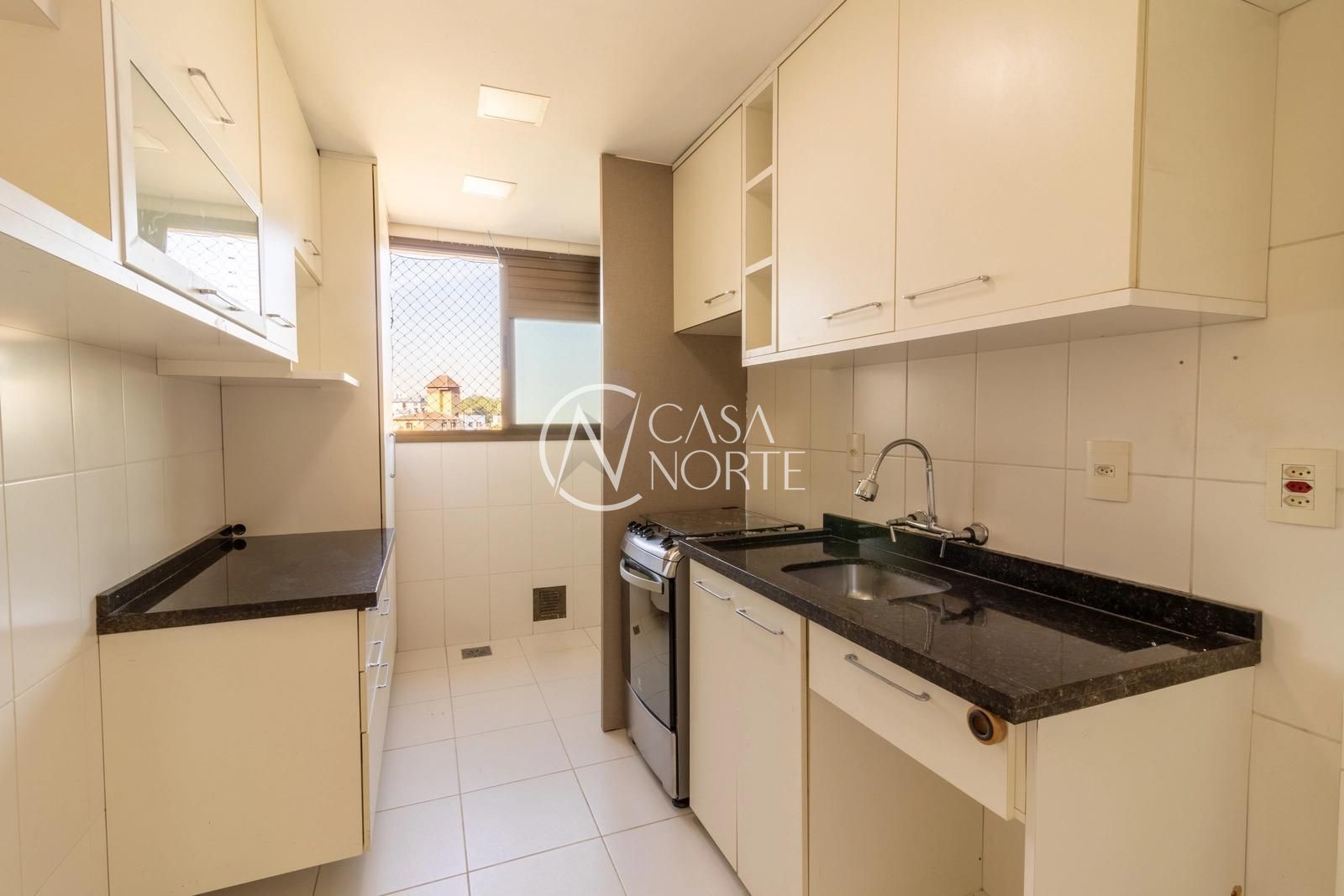 Apartamento à venda com 3 quartos, 91m², 1 suíte, 2 vagas, Rua Geraldo Souza Moreira no bairro Passo da Areia em Porto Alegre