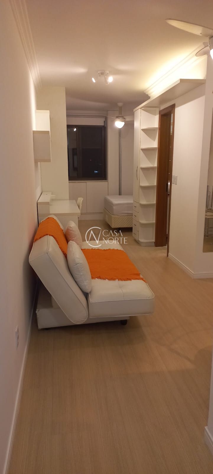 Apartamento à venda com 1 quarto, 40m², 1 vaga, Avenida Assis Brasil no bairro Passo da Areia em Porto Alegre