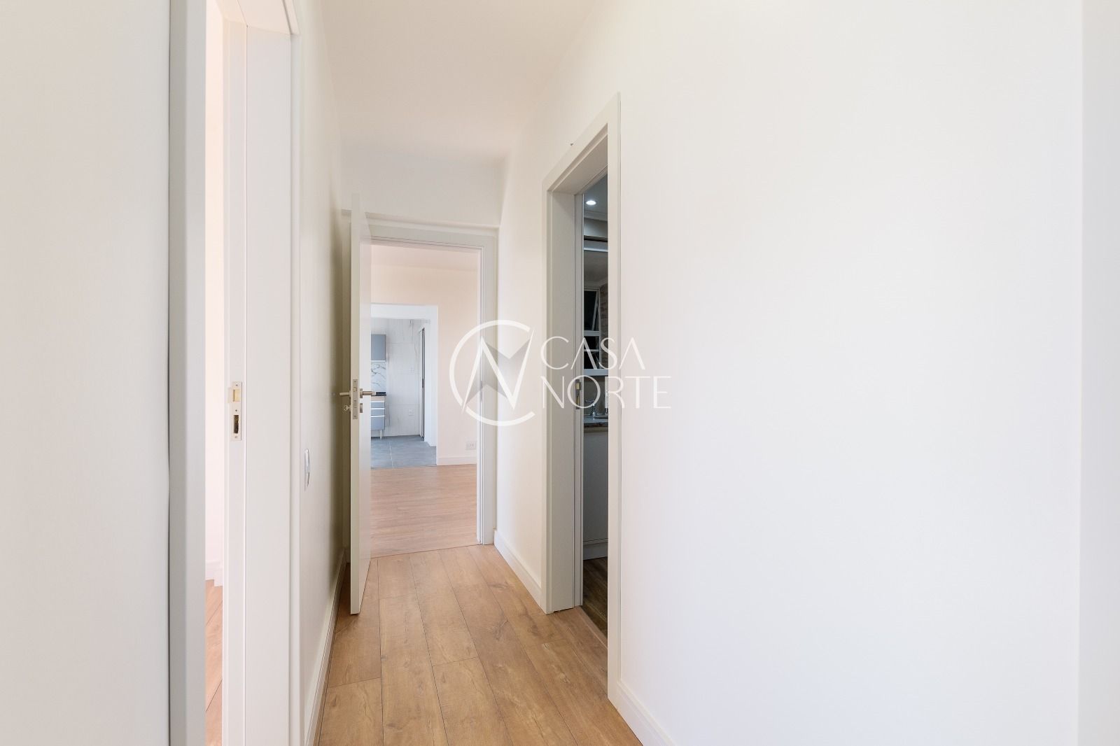 Apartamento à venda com 3 quartos, 85m², 1 suíte, Rua Padre Hildebrando no bairro Santa Maria Goretti em Porto Alegre