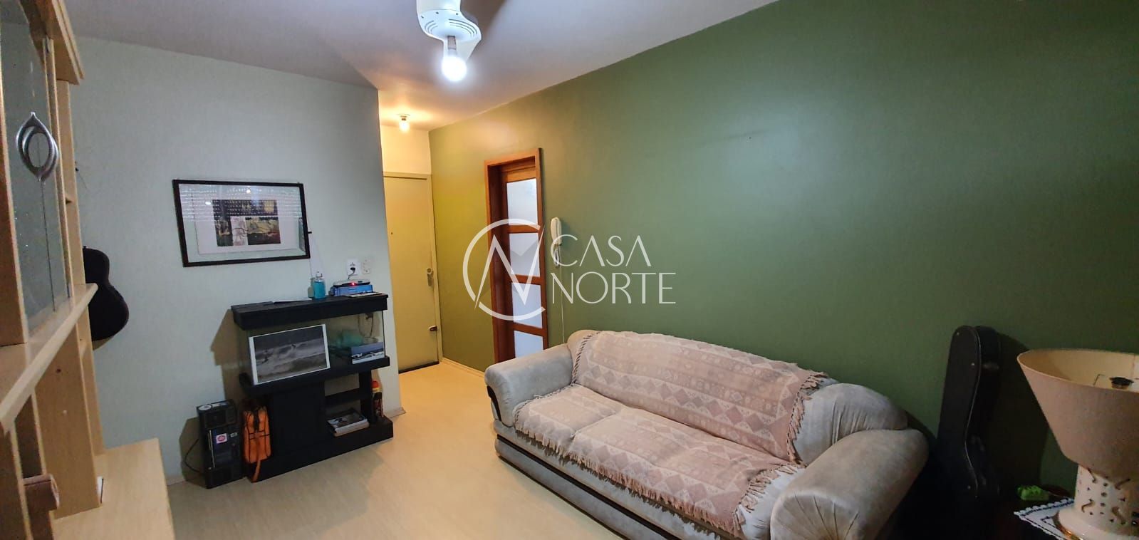 Apartamento à venda com 2 quartos, 71m², 1 vaga, Rua Upamaroti no bairro Cristal em Porto Alegre