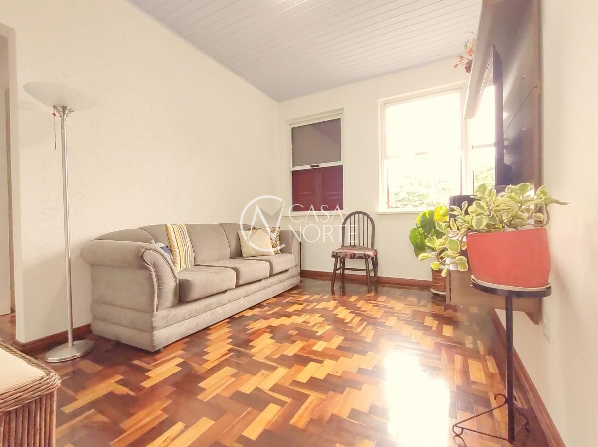 Apartamento à venda com 2 quartos, 51m², 1 vaga, Rua Tuparaí no bairro Passo da Areia em Porto Alegre