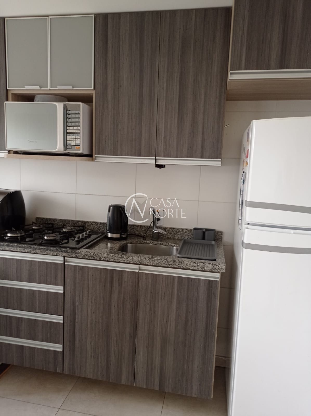 Apartamento à venda com 3 quartos, 65m², 1 suíte, 1 vaga, Avenida Florianópolis no bairro Azenha em Porto Alegre