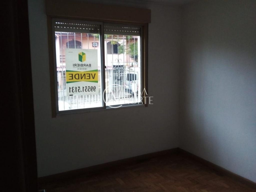 Apartamento à venda com 2 quartos, 68m², 1 vaga, Rua Tarumã no bairro Sarandi em Porto Alegre