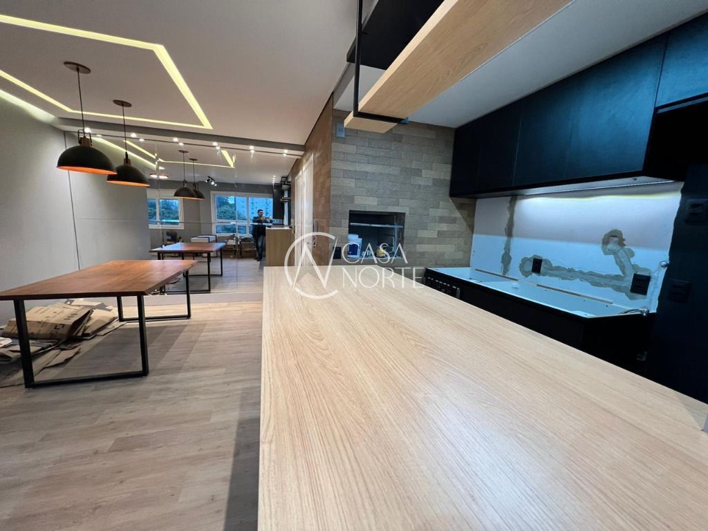 Apartamento à venda com 2 quartos, 105m², 1 suíte, 1 vaga, Rua Guadalupe no bairro Jardim Lindóia em Porto Alegre