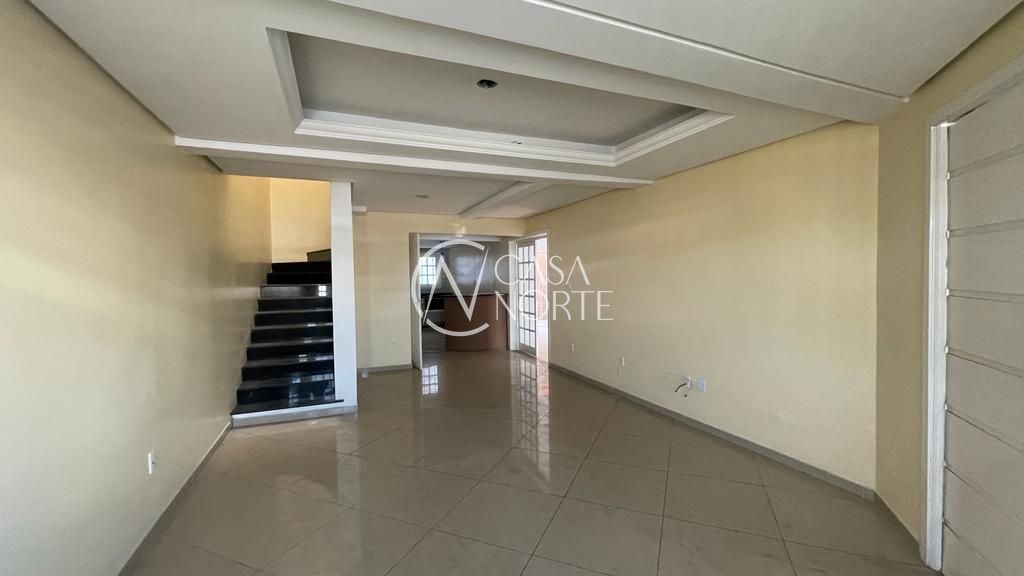 Casa à venda com 4 quartos com 250m², 1 suíte, 6 vagas, Avenida Ecoville no bairro Sarandi em Porto Alegre