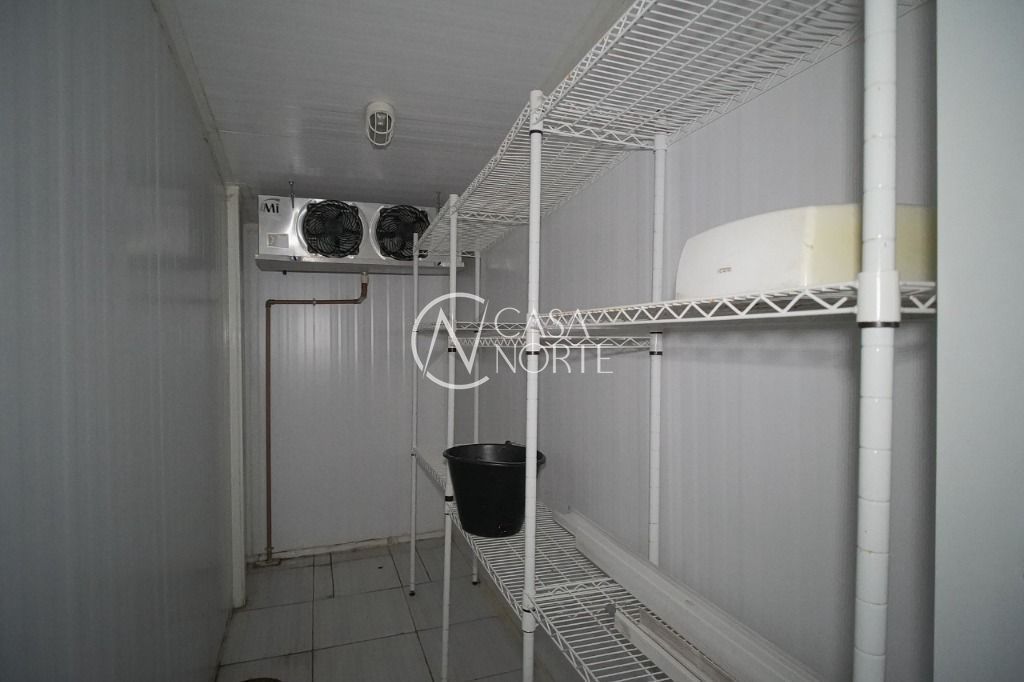 Loja à venda , 150m², Avenida Protásio Alves no bairro Rio Branco em Porto Alegre