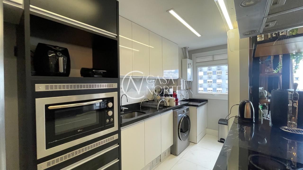 Apartamento à venda com 2 quartos, 67m², 1 suíte, 1 vaga, Rua Jerônymo Zelmanovitz no bairro São Sebastião em Porto Alegre