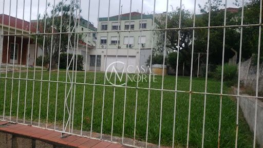 Casa à venda com 3 quartos com 900m², 9 vagas, Estrada Martim Félix Berta no bairro Rubem Berta em Porto Alegre