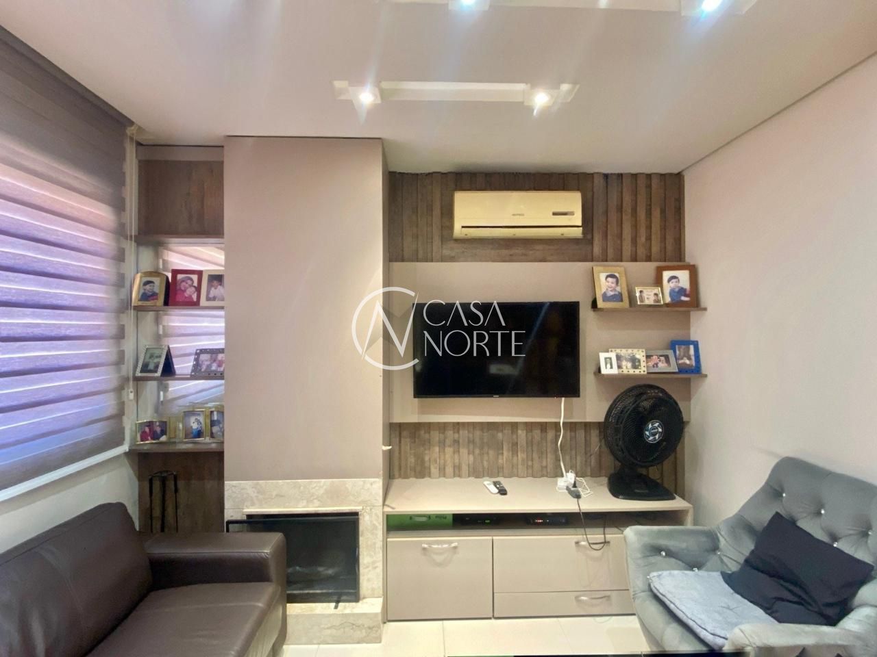 Casa de Condomínio à venda com 3 quartos, 144m², 2 suítes, 2 vagas, Avenida Willy Eugênio Fleck no bairro Sarandi em Porto Alegre