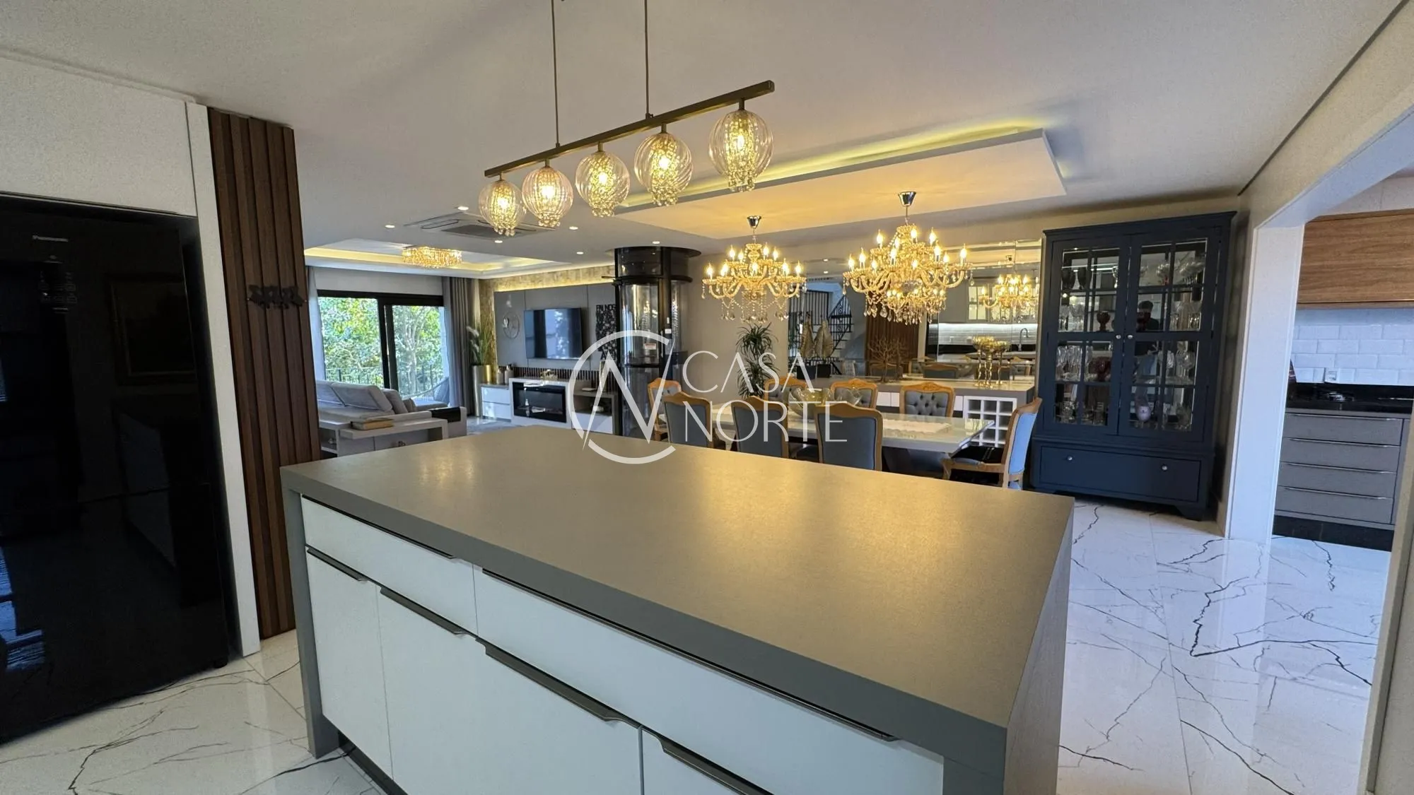 Casa de Condomínio à venda com 3 quartos, 320m², 3 suítes, 2 vagas, Avenida Ecoville no bairro Ecoville em Porto Alegre