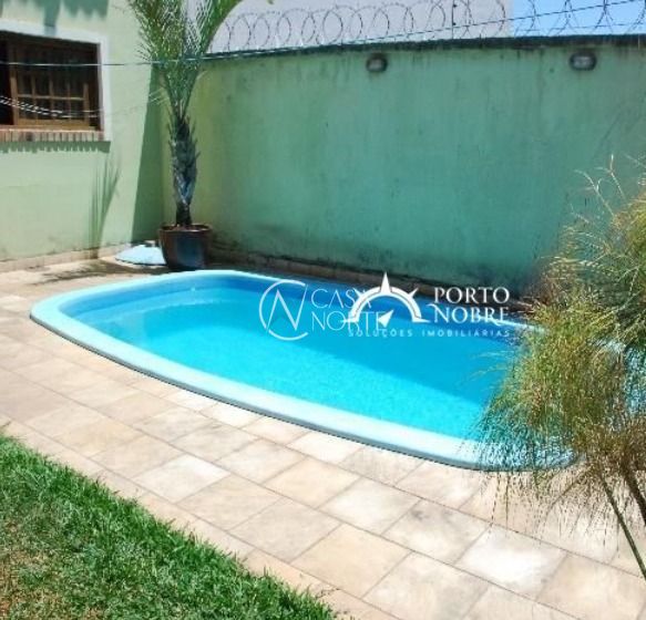 Casa à venda com 4 quartos com 4750m², 1 suíte, 3 vagas, Avenida Ecoville no bairro Sarandi em Porto Alegre