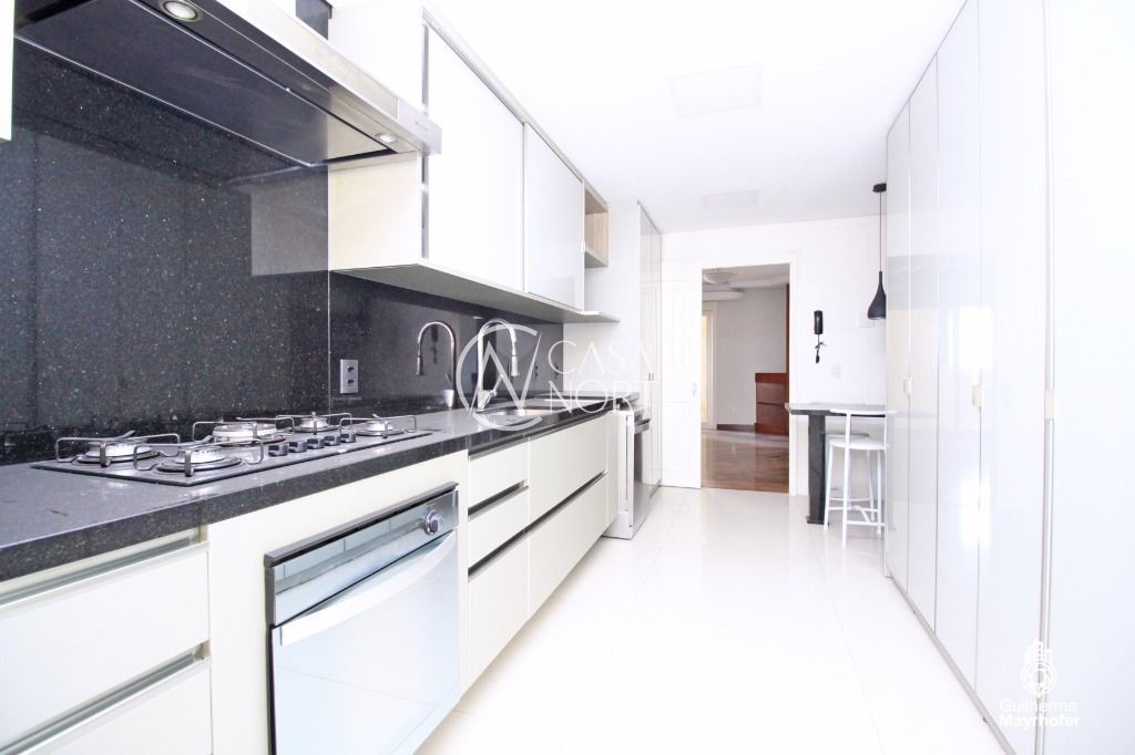 Cobertura à venda com 4 quartos, 600m², 4 suítes, 4 vagas, Rua Engenheiro Antônio Rebouças no bairro Bela Vista em Porto Alegre