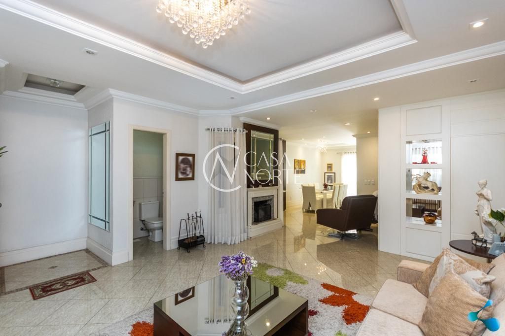 Casa à venda com 4 quartos com 285m², 1 suíte, 4 vagas, Rua Elias Bothome no bairro Jardim Itu Sabará em Porto Alegre