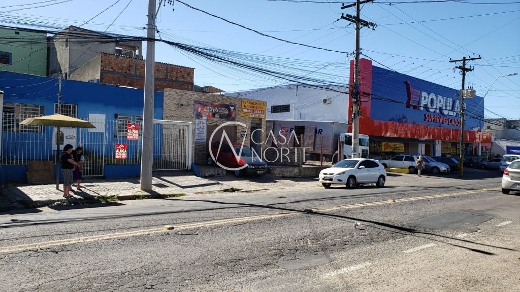 Casa à venda com 3 quartos com 250m², Rua Wolfram Metzler no bairro Rubem Berta em Porto Alegre