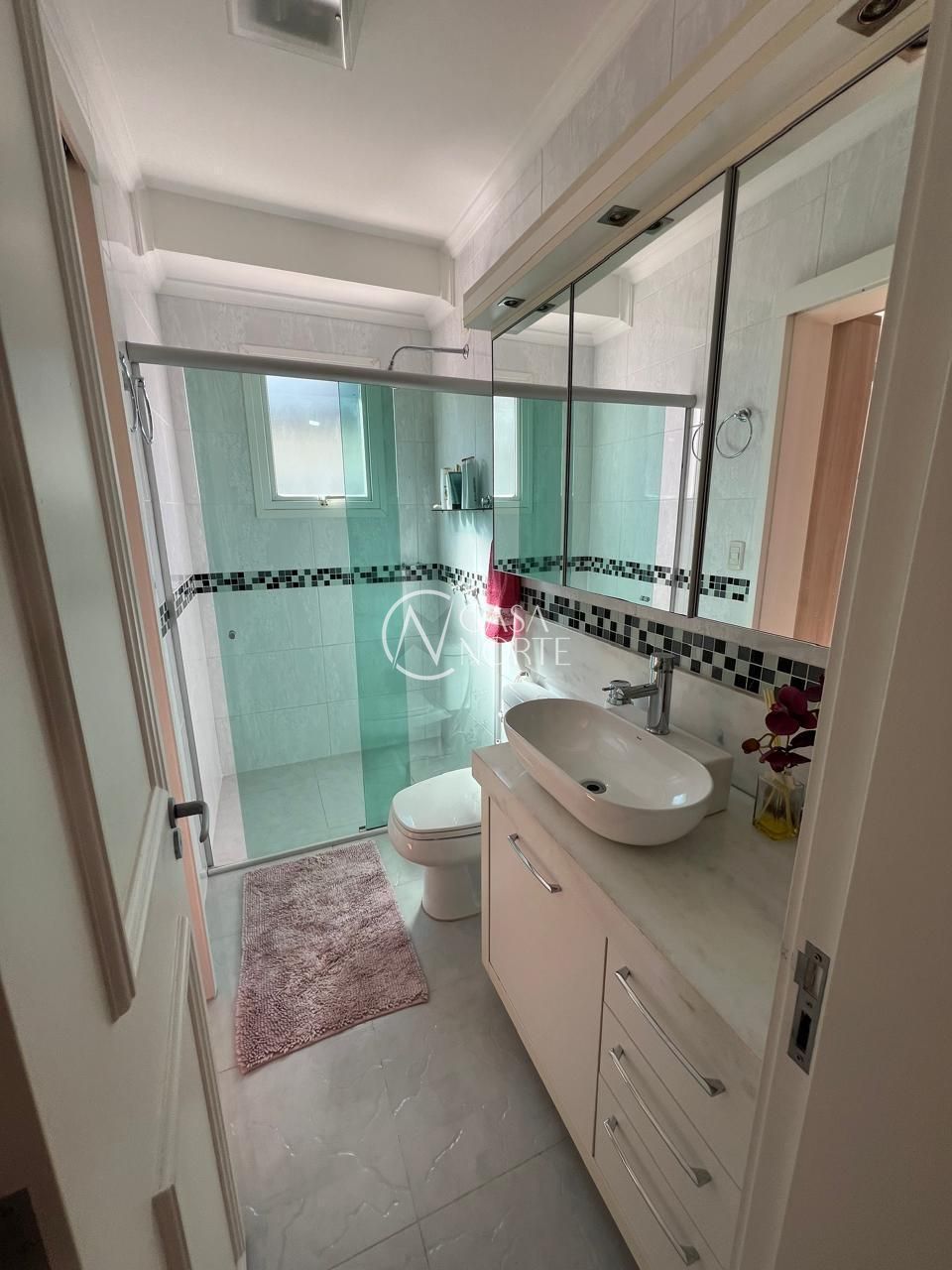 Casa de Condomínio à venda com 3 quartos, 203m², 1 suíte, 3 vagas, Avenida Ecoville no bairro Ecoville em Porto Alegre