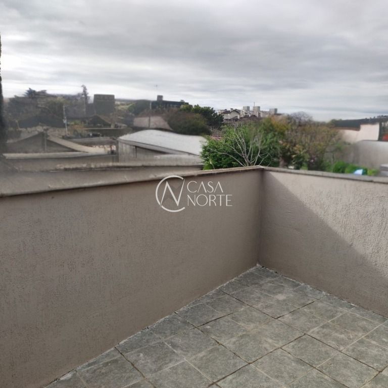 Sobrado à venda com 3 quartos, 192m², 1 suíte, 2 vagas, Rua Elízio Abate Crivella no bairro Jardim Itu Sabará em Porto Alegre