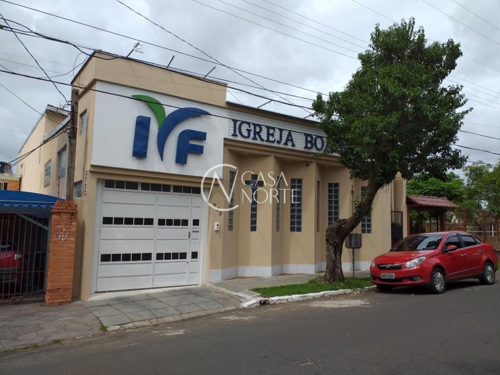 Casa à venda com 5 quartos com 300m², 5 vagas, Rua Tarcila Moraes Dutra no bairro Rubem Berta em Porto Alegre