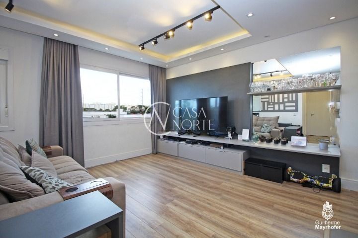 Apartamento à venda com 2 quartos, 126m², 1 suíte, 1 vaga, Avenida Assis Brasil no bairro Jardim Lindóia em Porto Alegre