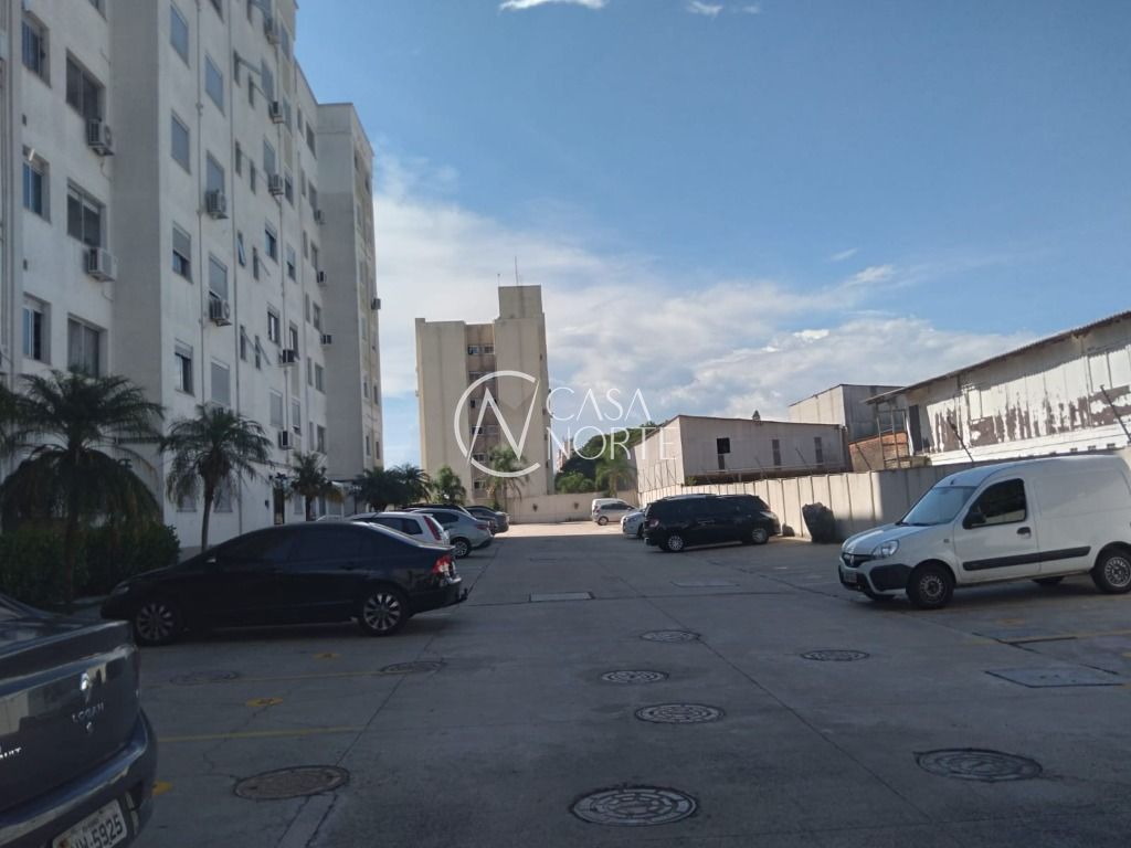 Apartamento à venda com 3 quartos, 1 suíte, 1 vaga, Rua Engenheiro Sadi Castro no bairro Sarandi em Porto Alegre