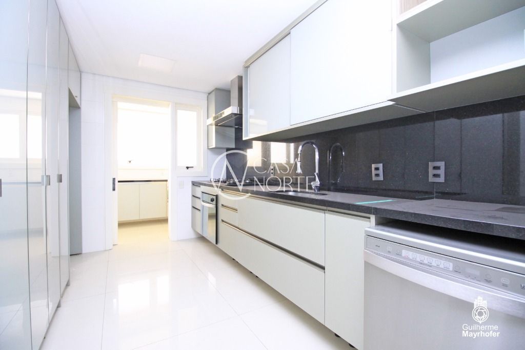 Cobertura à venda com 4 quartos, 600m², 4 suítes, 4 vagas, Rua Engenheiro Antônio Rebouças no bairro Bela Vista em Porto Alegre