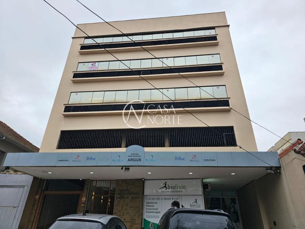 Sala Comercial à venda , 62m², Avenida Cristóvão Colombo no bairro Floresta em Porto Alegre